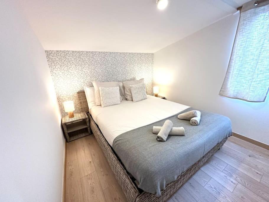 Appartamento 5- Hypercentre - 4Pers - Clim - Terrasse - Netflix Libourne Esterno foto